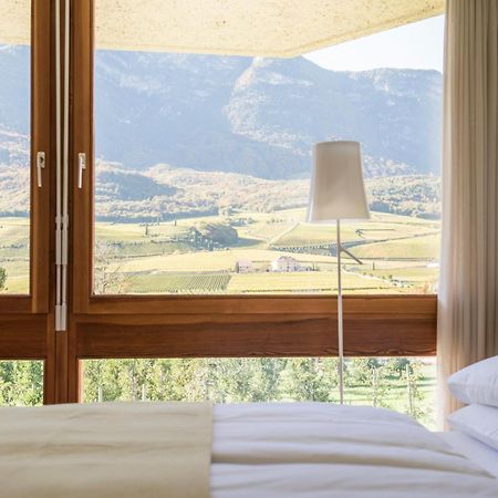 Seehotel Ambach Caldaro Ngoại thất bức ảnh